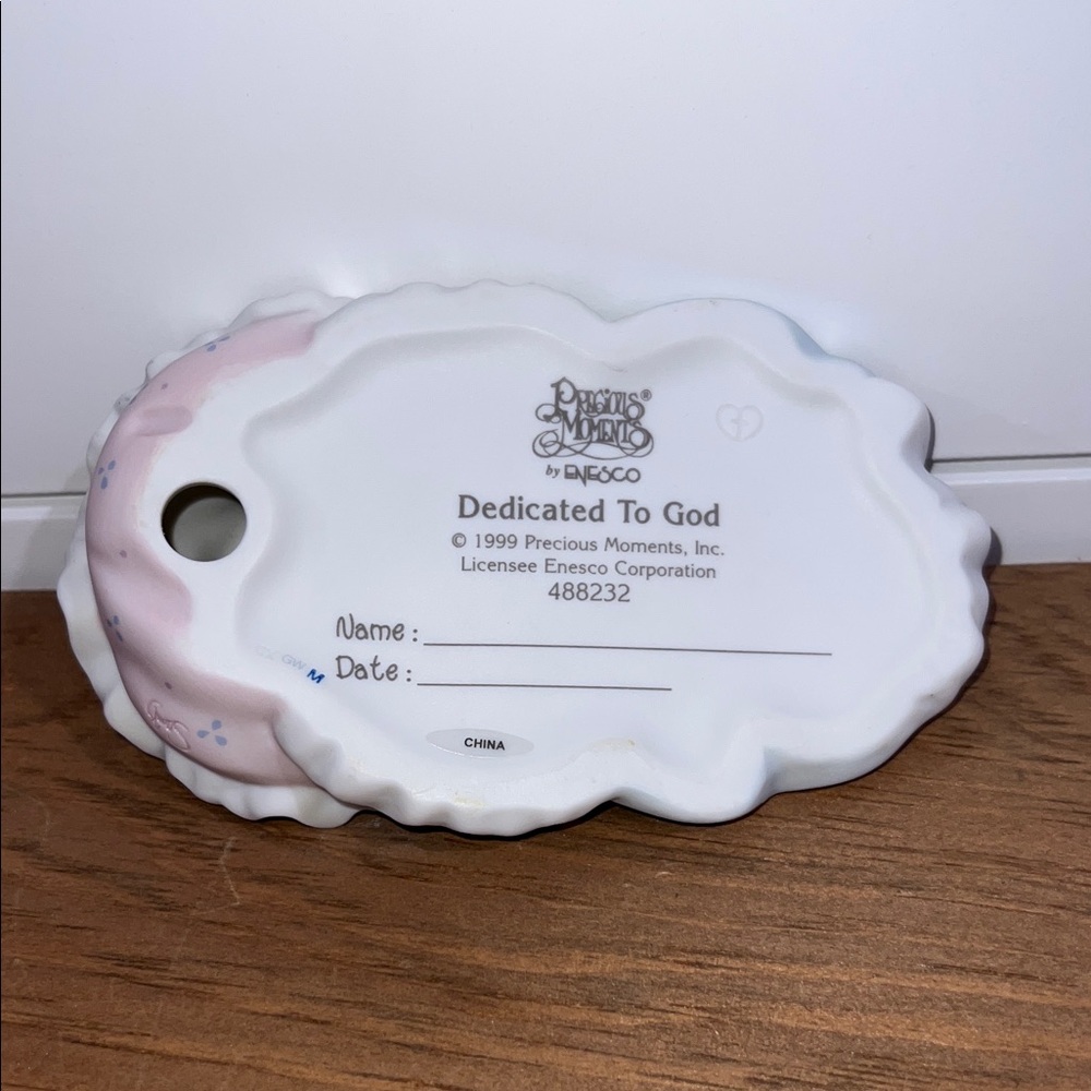 Vintage 1999 Precious Moments by Enesco “Dedicated To God” Baby Figurine - Picture 3 of 16